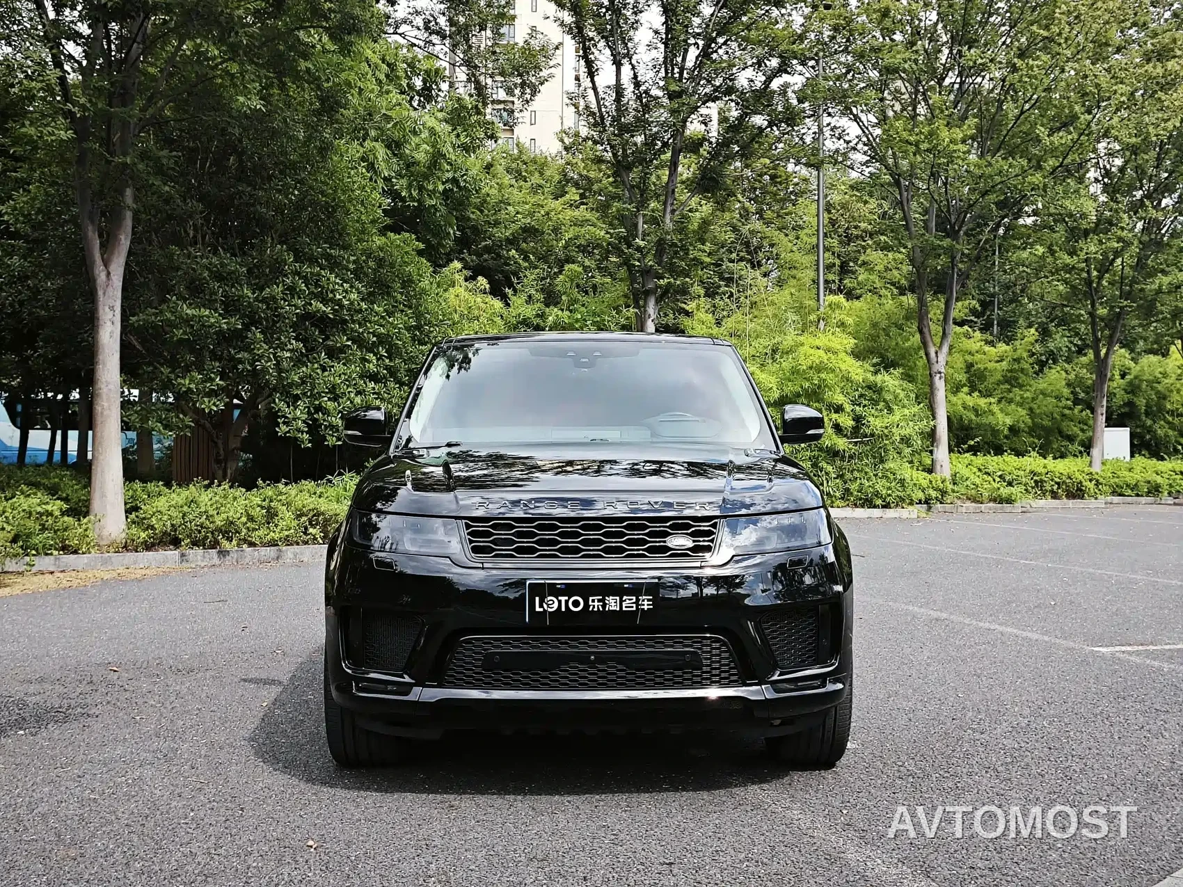 Land Rover Range Rover Sport 2021 3.0 L6 Gloss Black Edition — фото 2