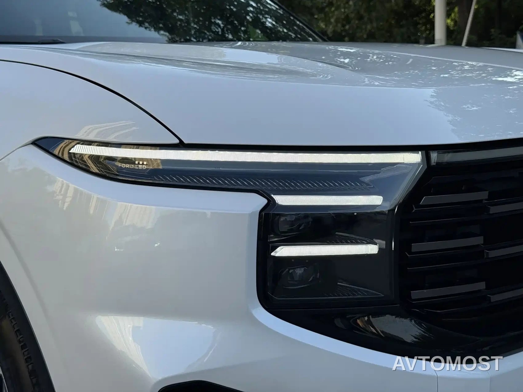 Ford Edge 2023 Edge L 2.0T EcoBoost E Hybrid AWD 7-Seater Premium — фото 7