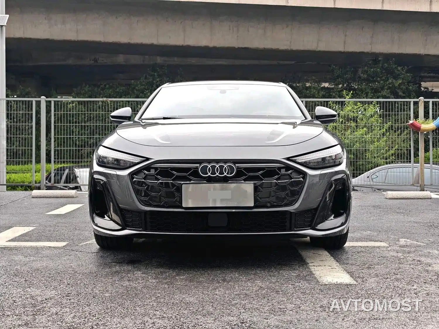 Audi A5L Sportback 2025 Model 2.0T Luxury — фото 2