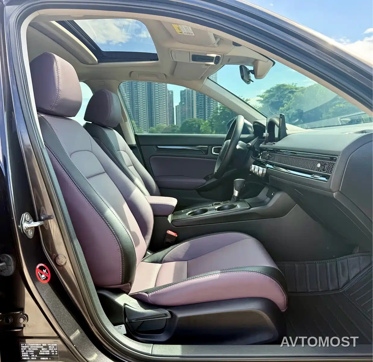 Honda Integra 2023 2.0L e:HEV Sharp Tech Edition — фото 8