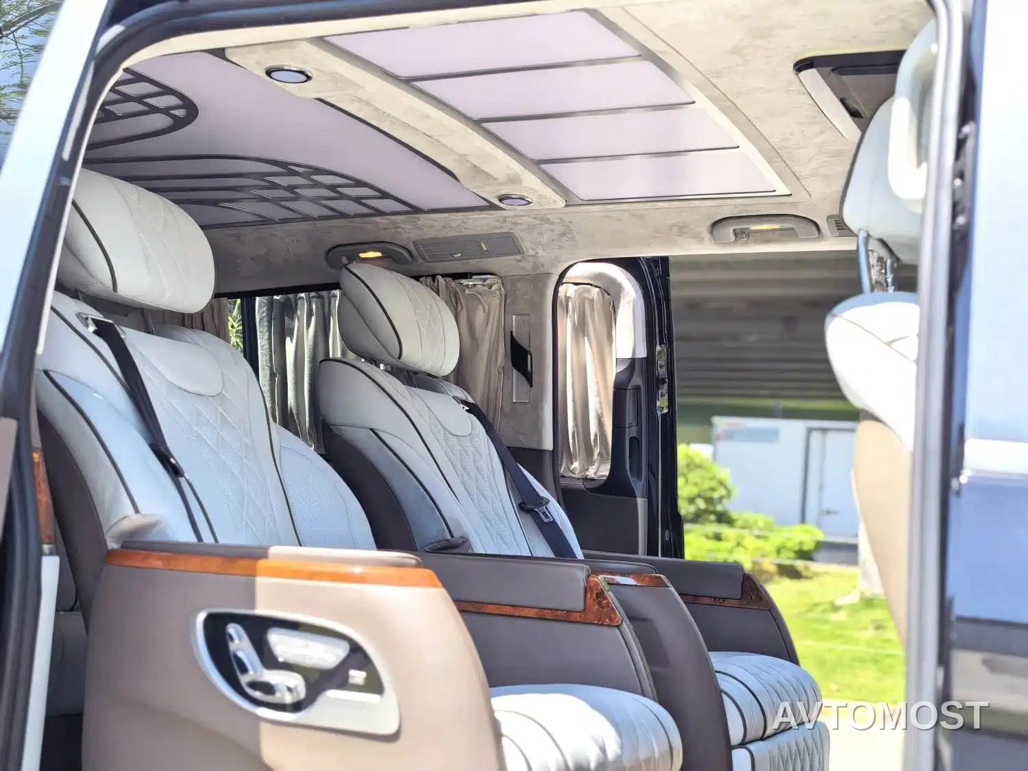 Mercedes-Benz Vito 2021 2.0T Business Edition 7-seater — фото 8