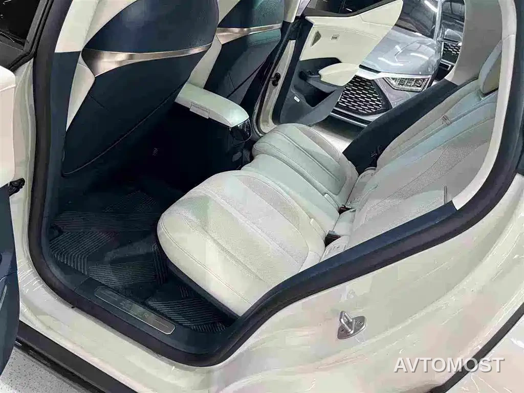 Zeekr X 2023 RWD YOU Edition 4-seater — фото 14