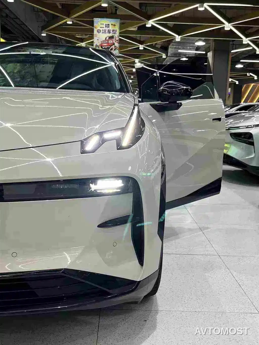 Zeekr X 2023 RWD YOU Edition 4-seater — фото 25