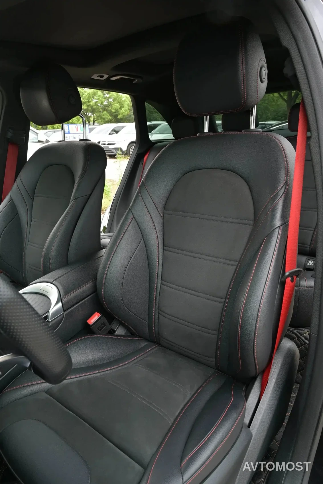 Mercedes-Benz GLC AMG 2022 AMG GLC 43 4MATIC — фото 17