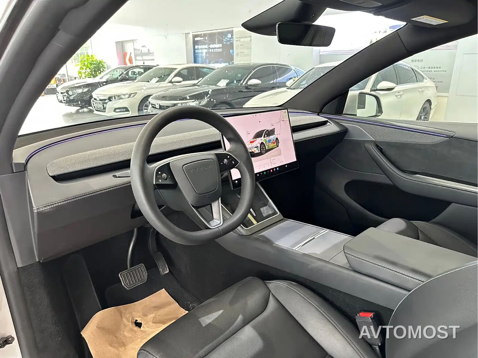 Tesla Model Y L 2025 Facelift Long Range AWD — фото 5