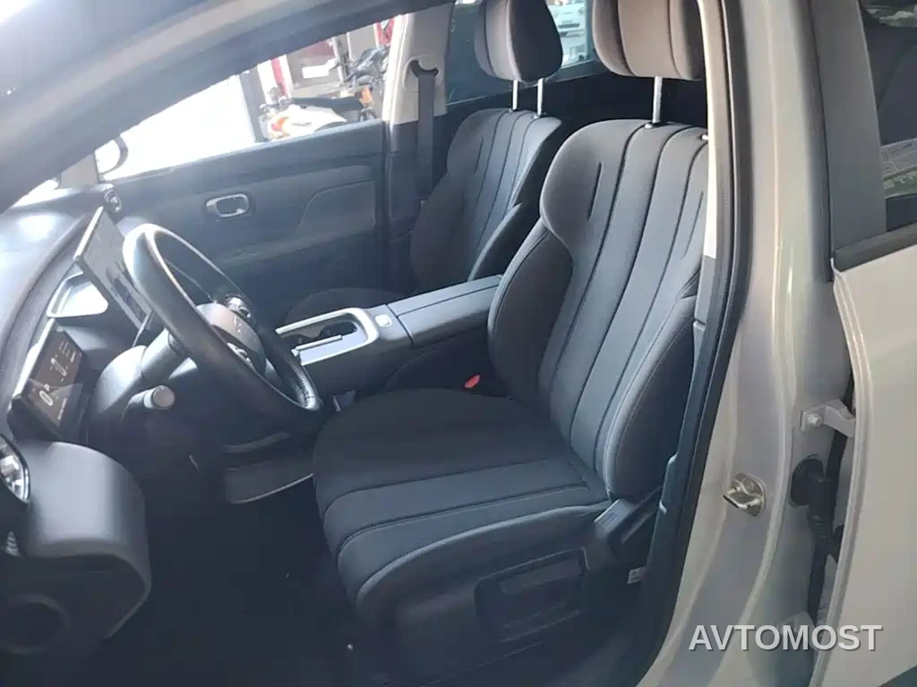 AION UT 2025 Model 330 Starlight Edition — фото 8