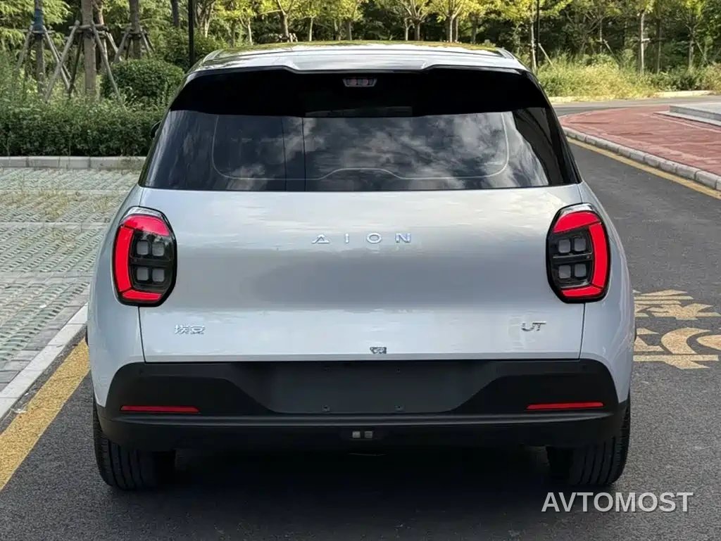 AION UT 2025 Model 330 Starlight Edition — фото 9