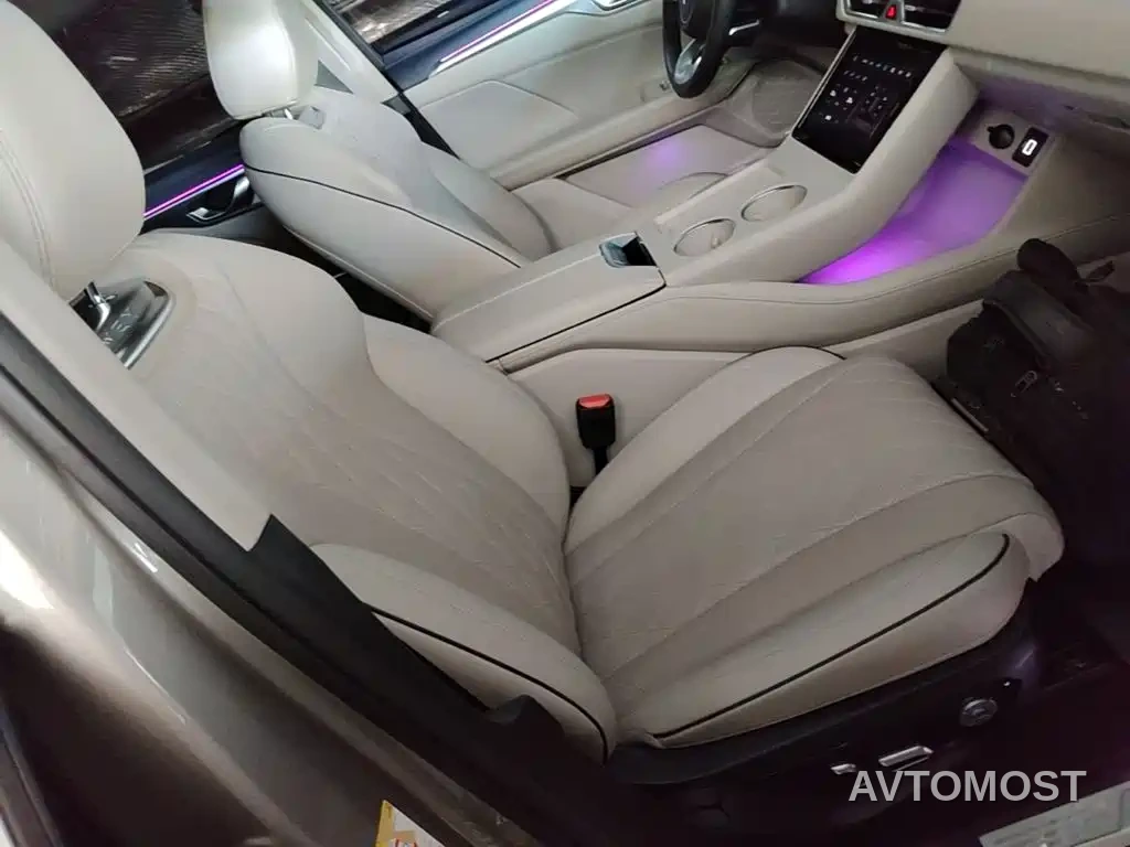 Wey Mocha New Energy 2023 2WD Long Range Edition — фото 20