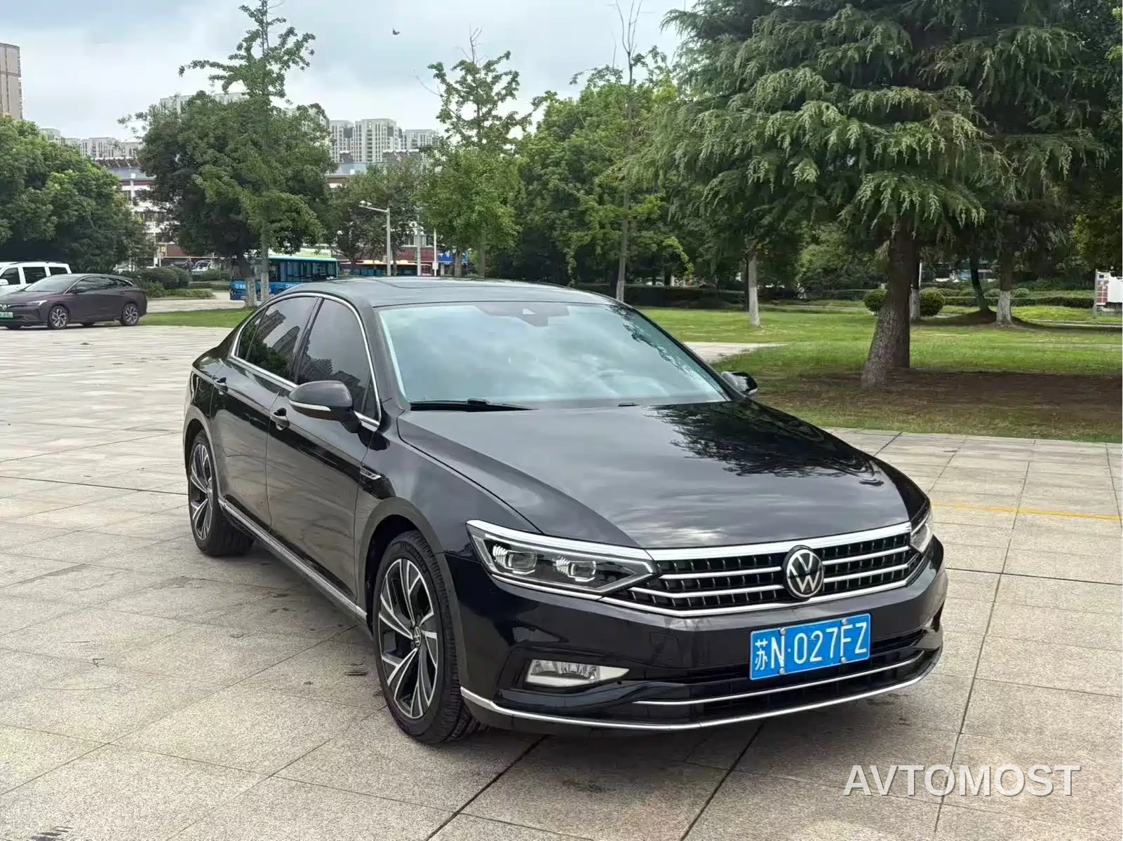 Volkswagen Magotan 2020 330TSI DSG Leading — фото 1