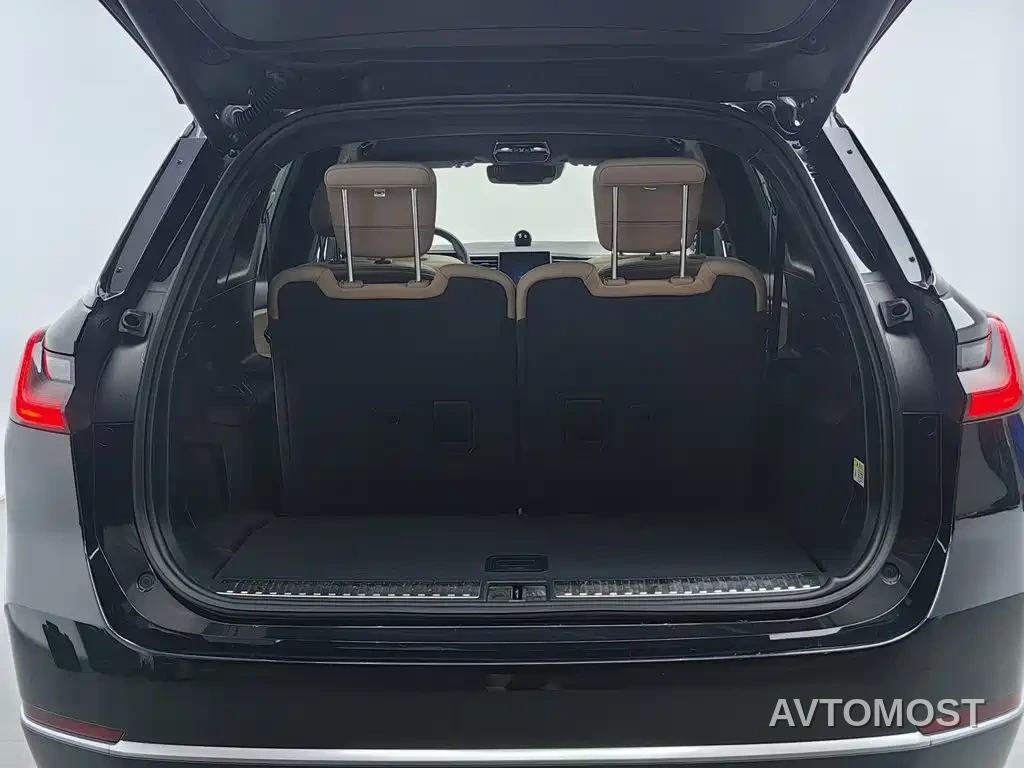 NIO ES8 2020 Model 580KM Signature Edition 6-Seater — фото 15
