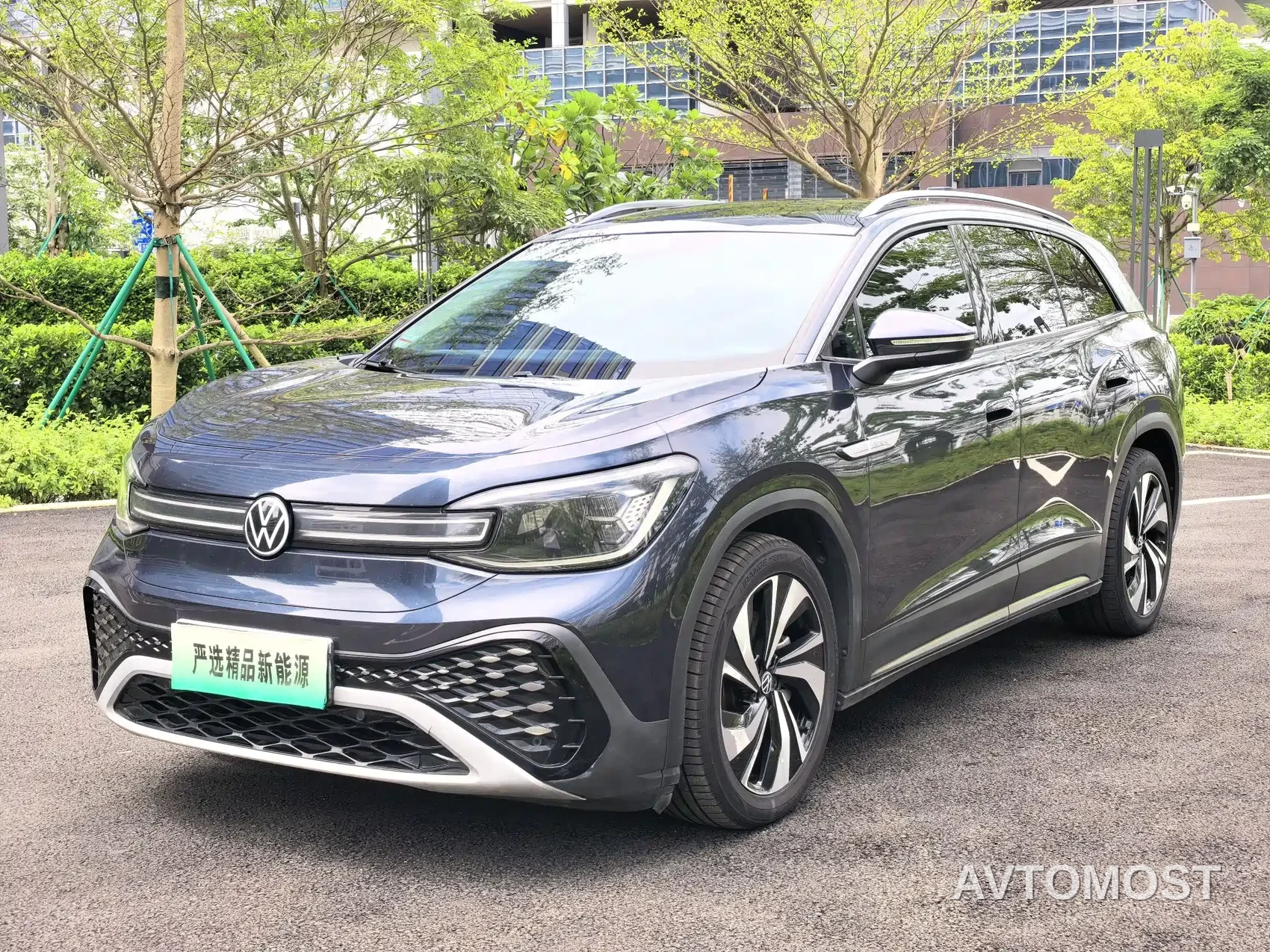 Volkswagen ID.6 CROZZ 2022 Long Range PURE+ Edition — фото 1