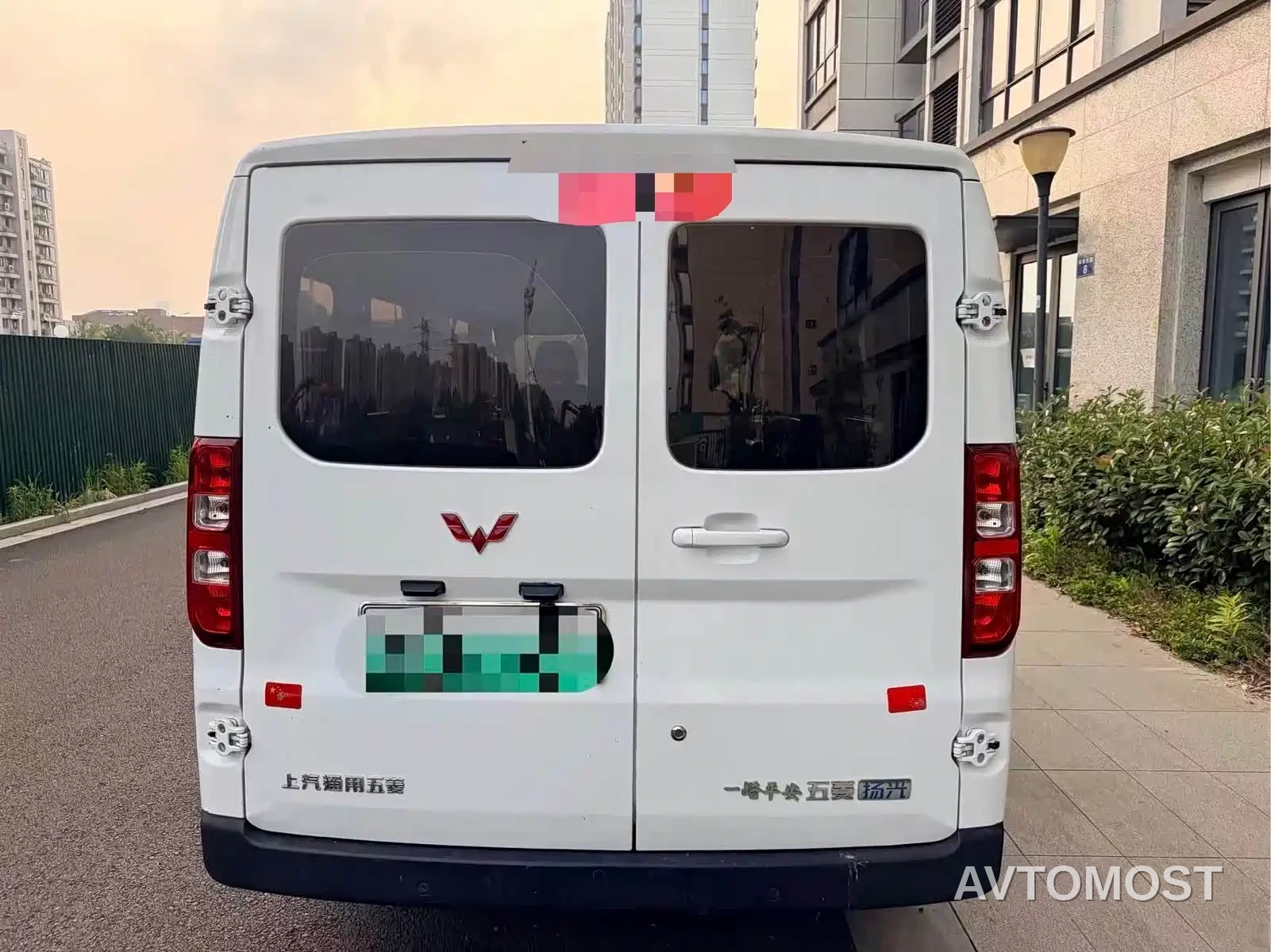Wuling Yangguang 2024 300km Comfort Passenger Version 60kW — фото 8