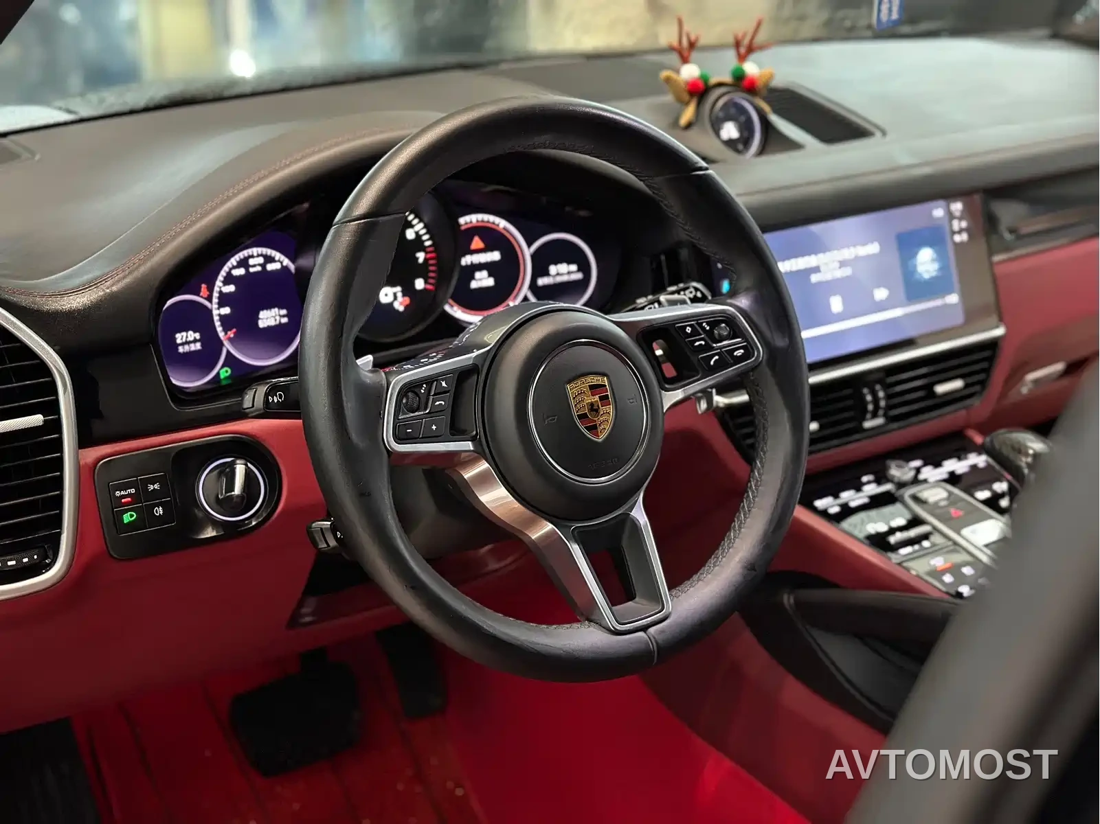 Porsche Cayenne 2022 Cayenne 3.0T Platinum Edition — фото 8