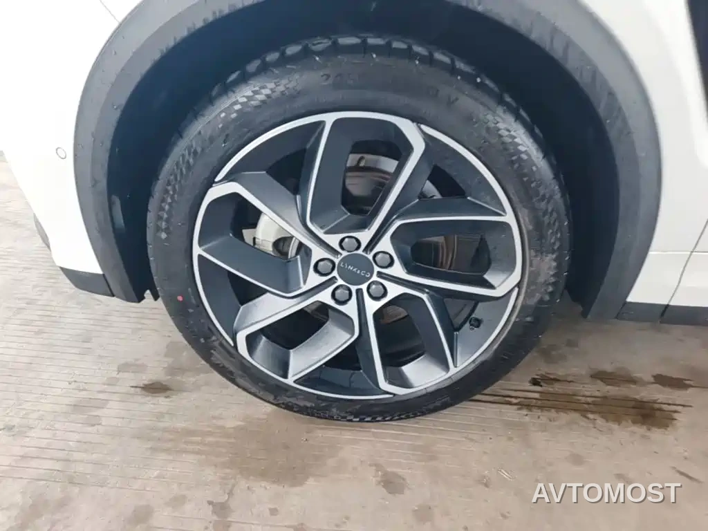 Lynk & Co 05 2022 2.0TD 2WD Shine Halo — фото 20