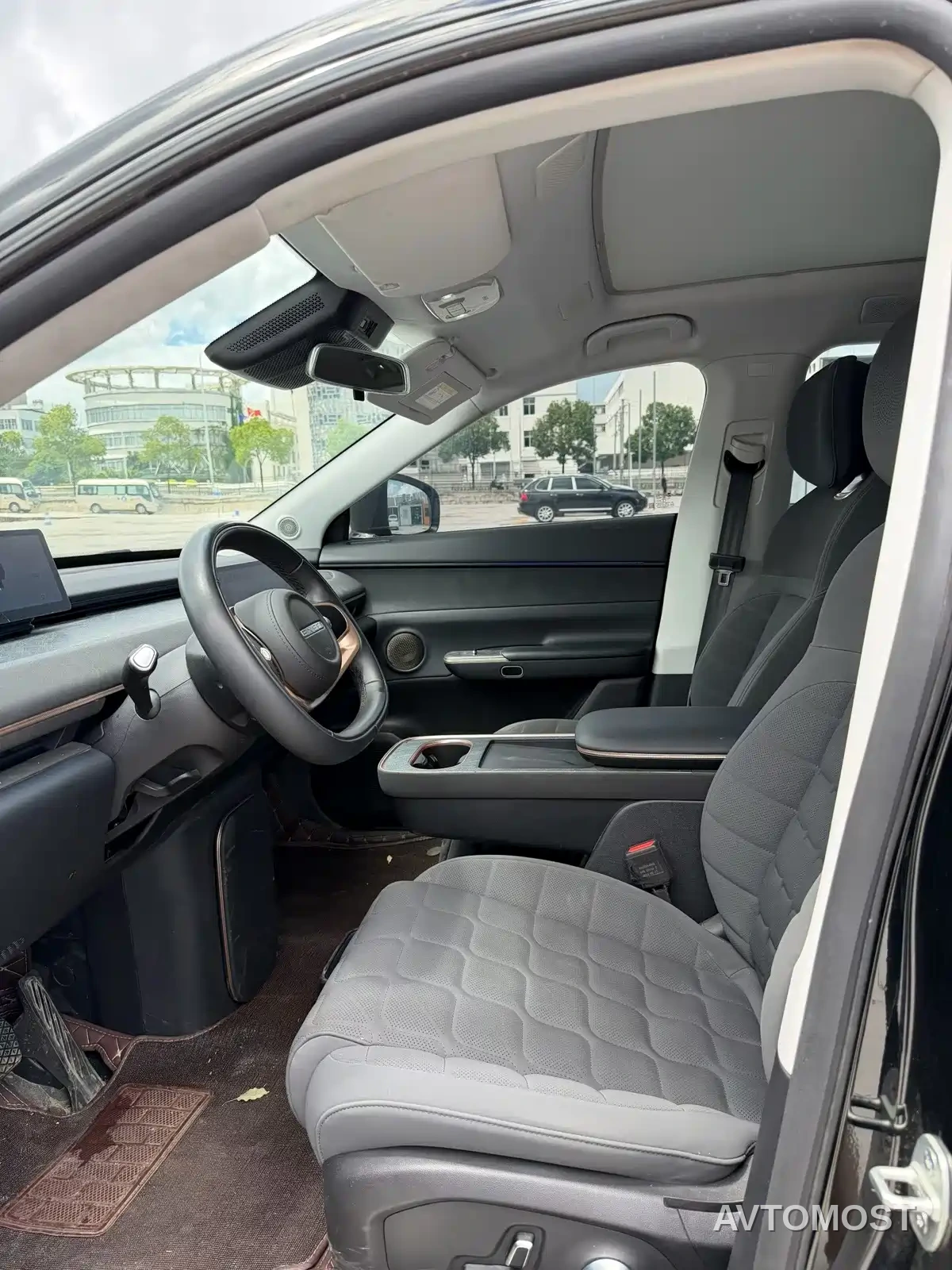 Exeed Exlantix ET 2024 Model Extended Range 200 Pro+ — фото 4