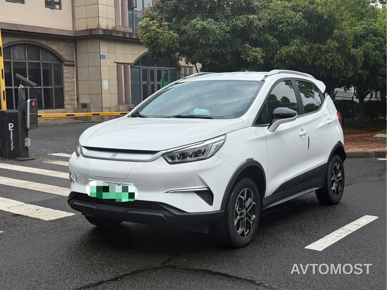 BYD Yuan Pro 2021 401KM Luxury Model — фото 1