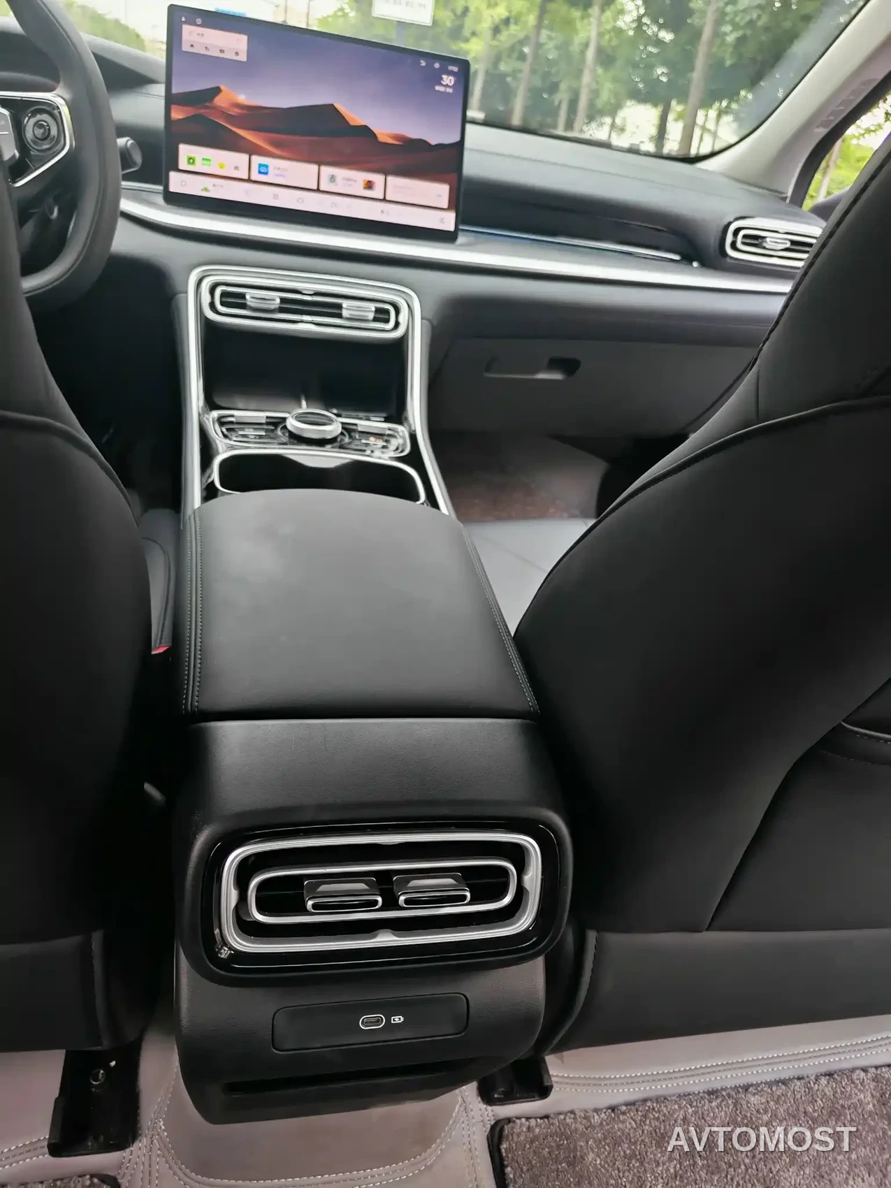Geely Galaxy Stellar 6 2025 60km Voyager Edition — фото 17