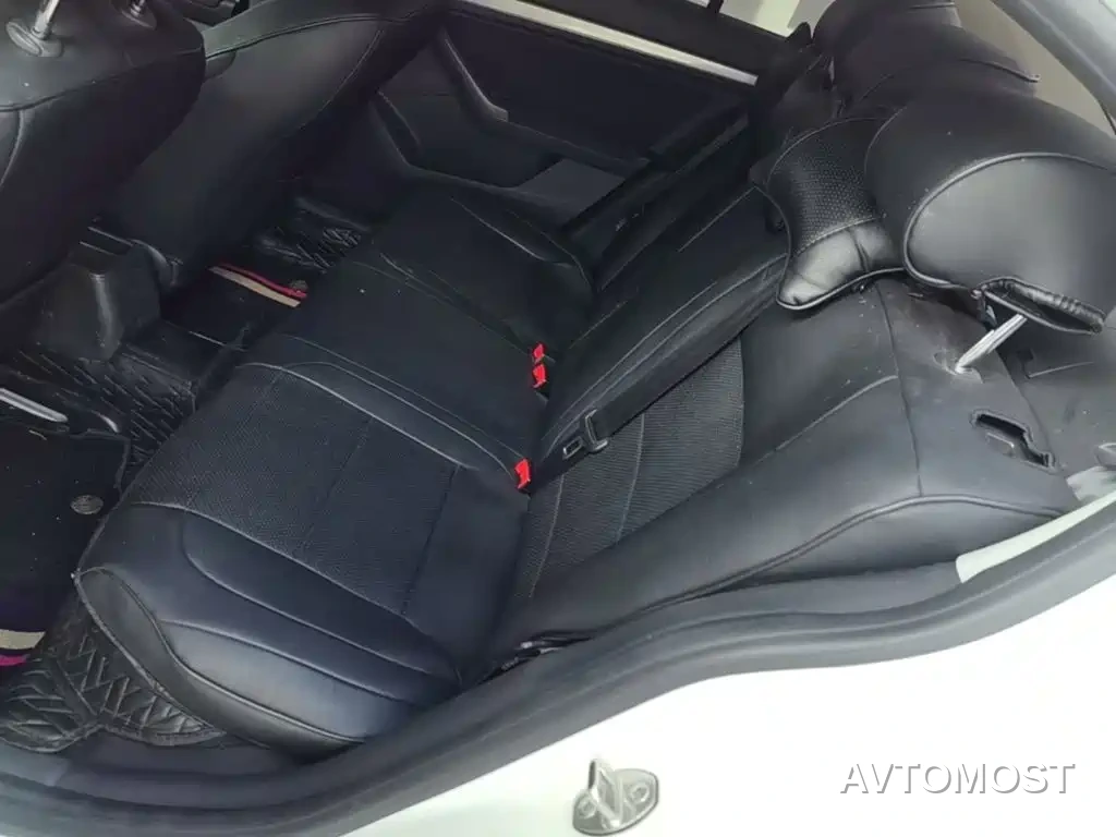 Volkswagen Lavida 2019 Lavida Start 1.5L Manual Trend (China VI) — фото 17