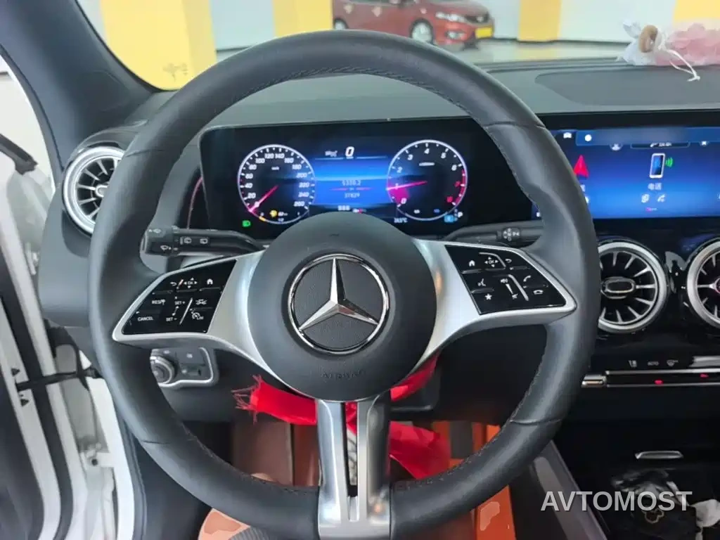 Mercedes-Benz GLB 2024 Facelift GLB 220 Style — фото 11