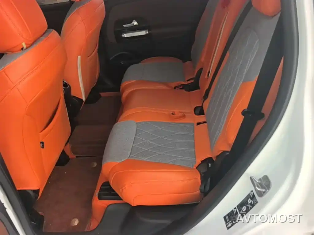 Mercedes-Benz GLB 2024 Facelift GLB 220 Style — фото 17