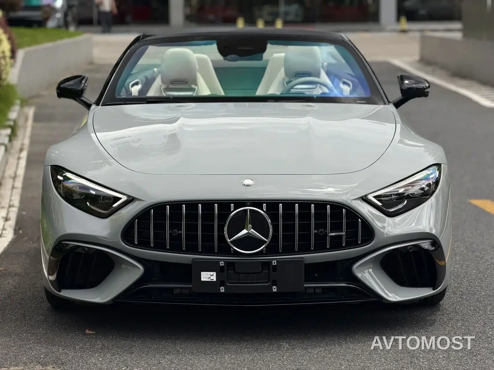 Mercedes-Benz SL-Class AMG 2024 AMG SL 63 4MATIC+ — фото 7