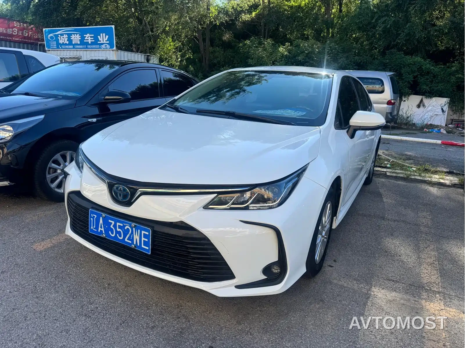 Toyota Corolla 2019 Hybrid 1.8L E-CVT GL-i Pioneer Edition — фото 1