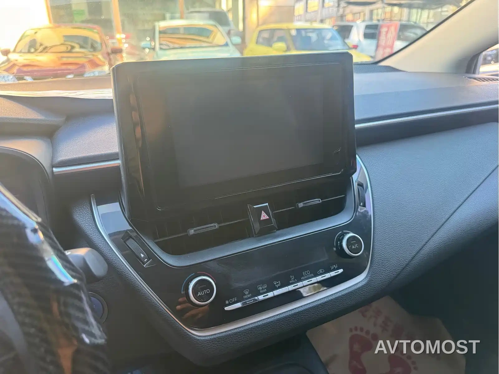 Toyota Corolla 2019 Hybrid 1.8L E-CVT GL-i Pioneer Edition — фото 8