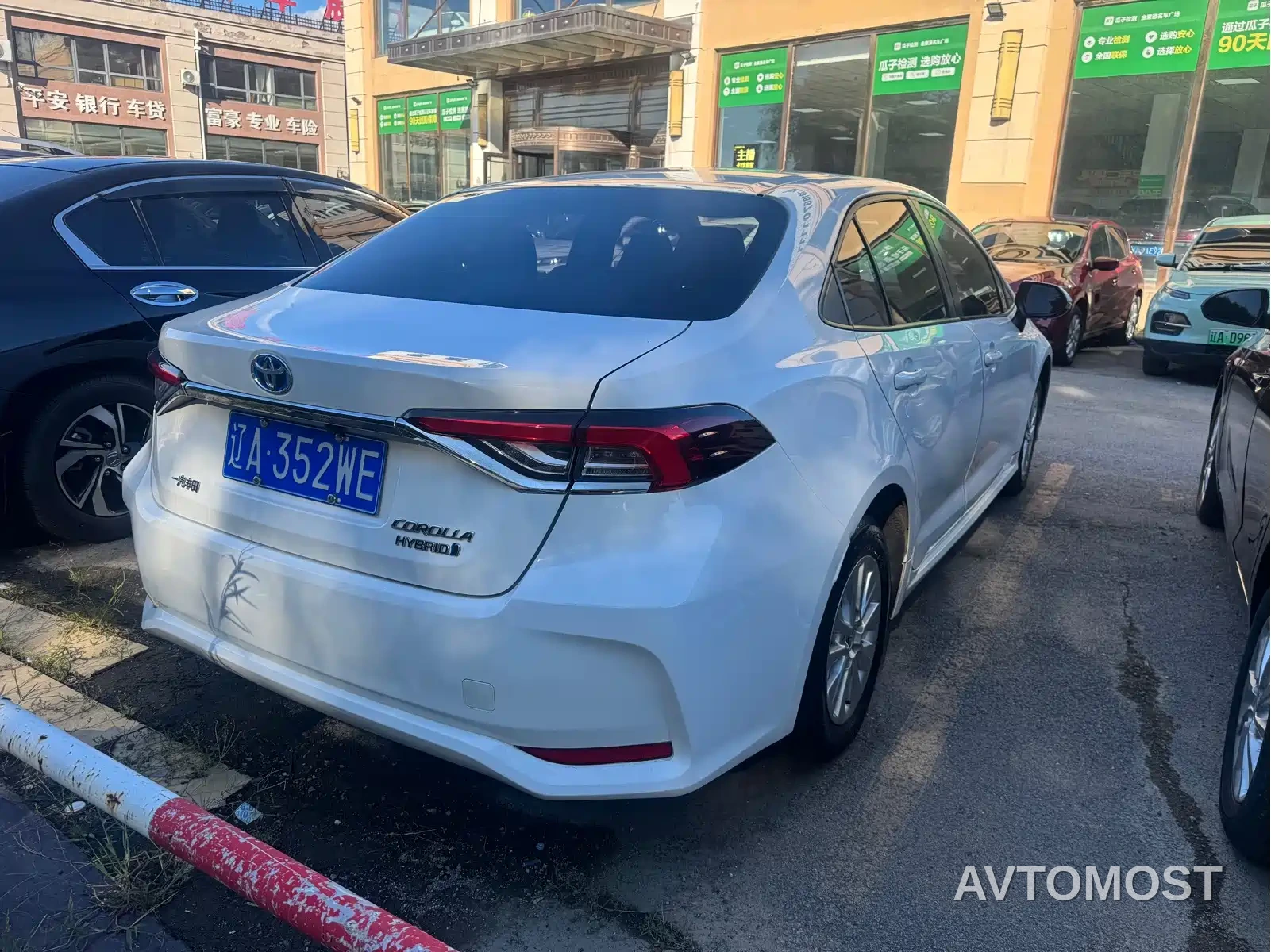 Toyota Corolla 2019 Hybrid 1.8L E-CVT GL-i Pioneer Edition — фото 11