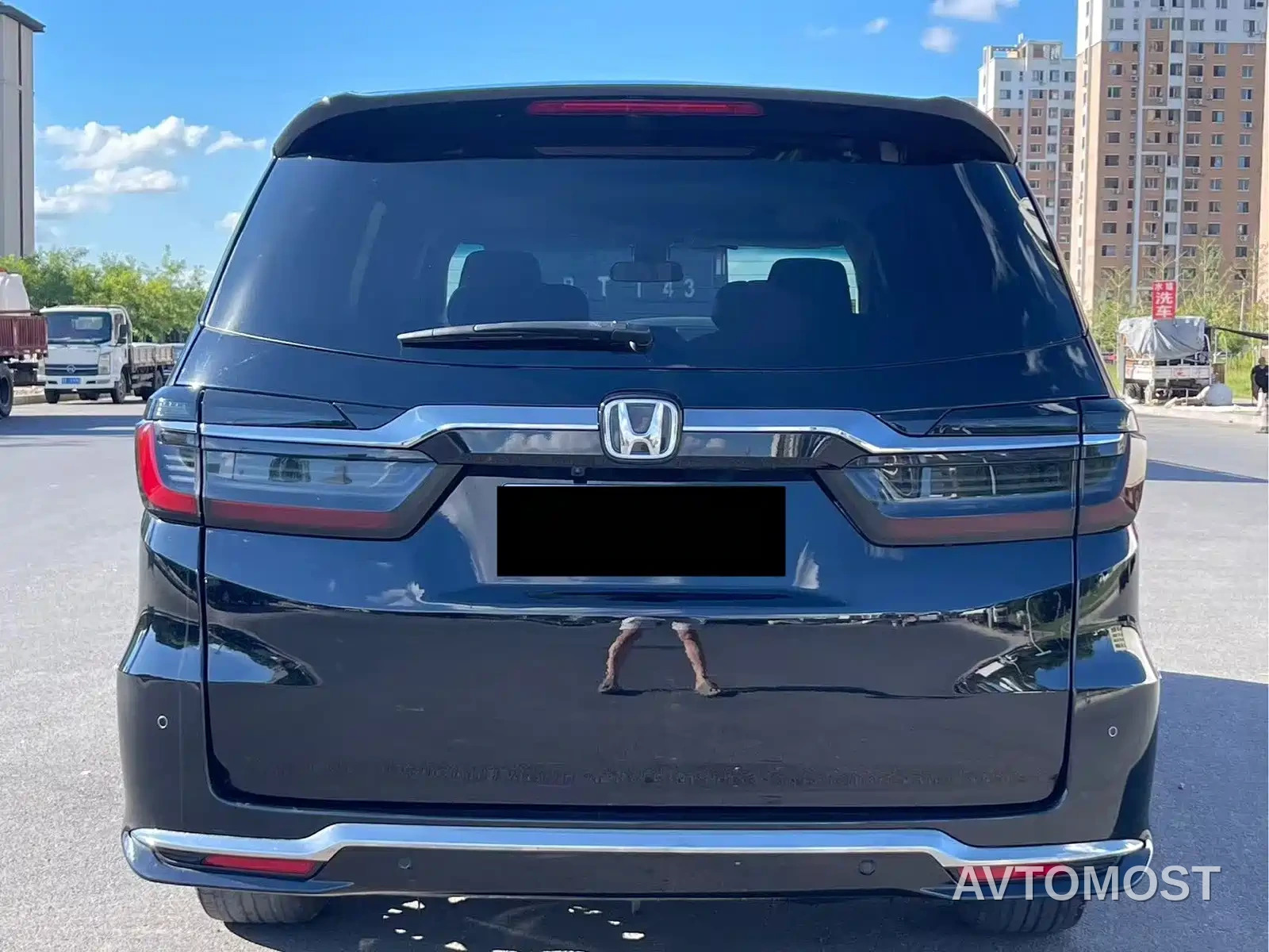 Honda Elysion 2022 2.0L e:HEV Luxury — фото 8