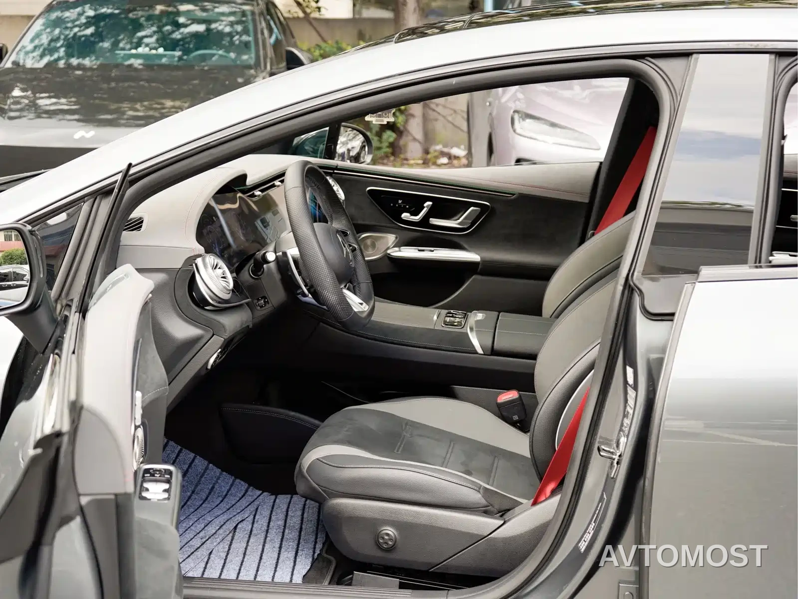 Mercedes-Benz EQE AMG 2023 AMG EQE 53 4MATIC+ — фото 11