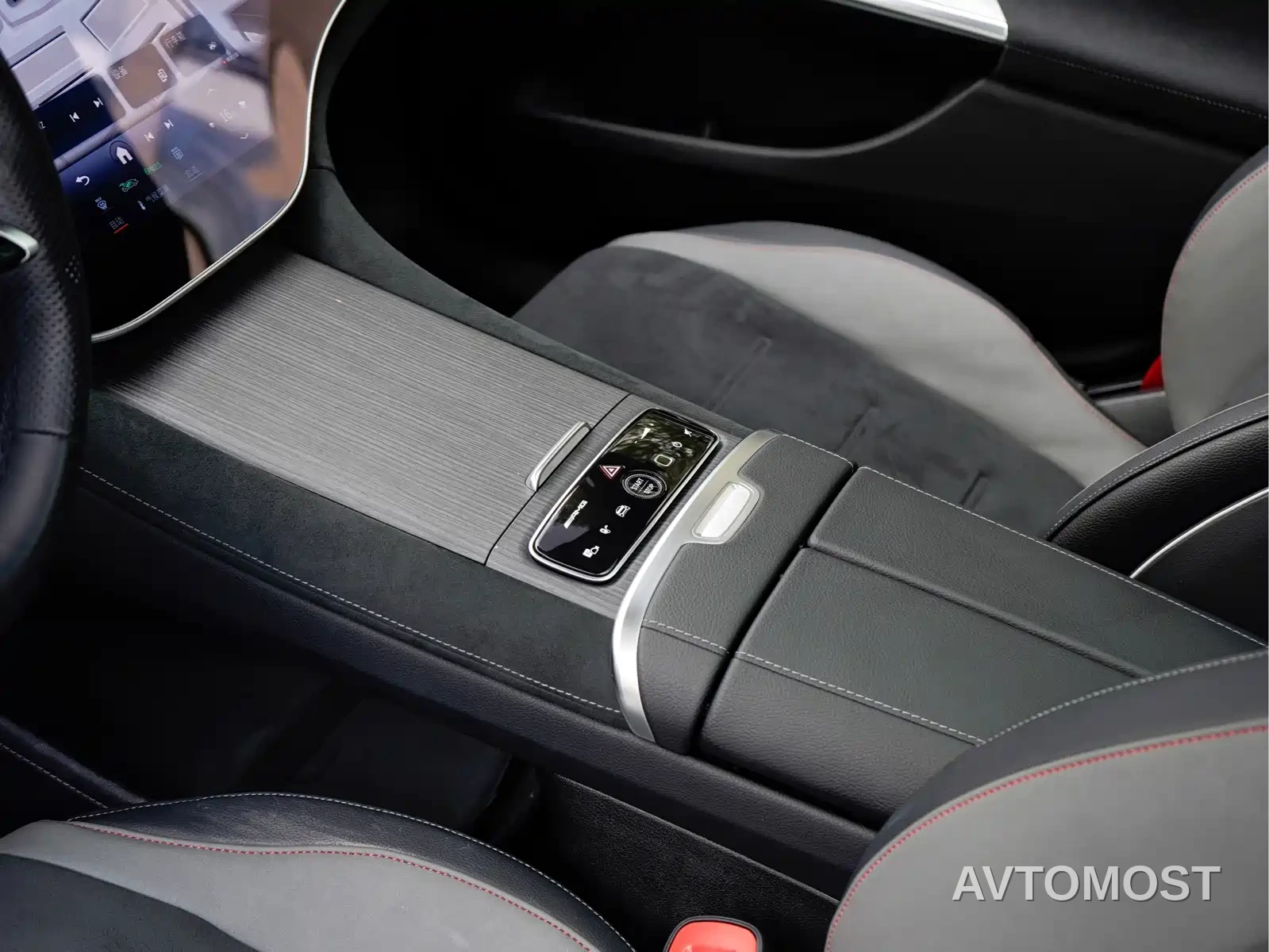 Mercedes-Benz EQE AMG 2023 AMG EQE 53 4MATIC+ — фото 17