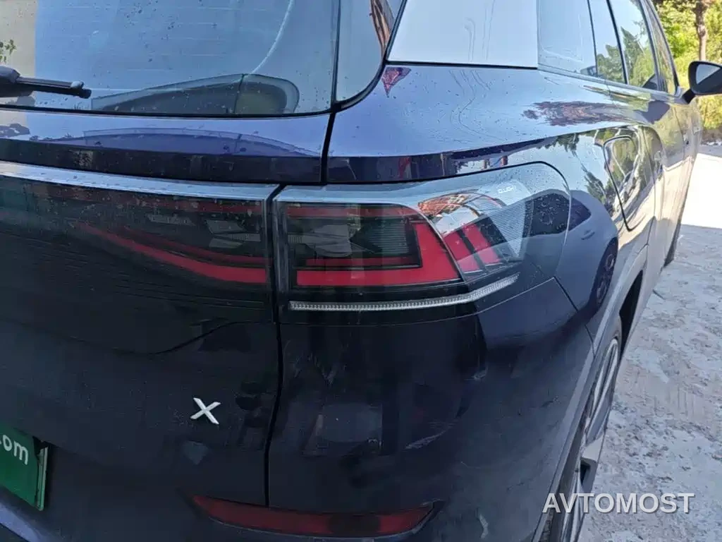 Volkswagen ID.6 X 2021 Pro Intelligent Long Range Edition — фото 8