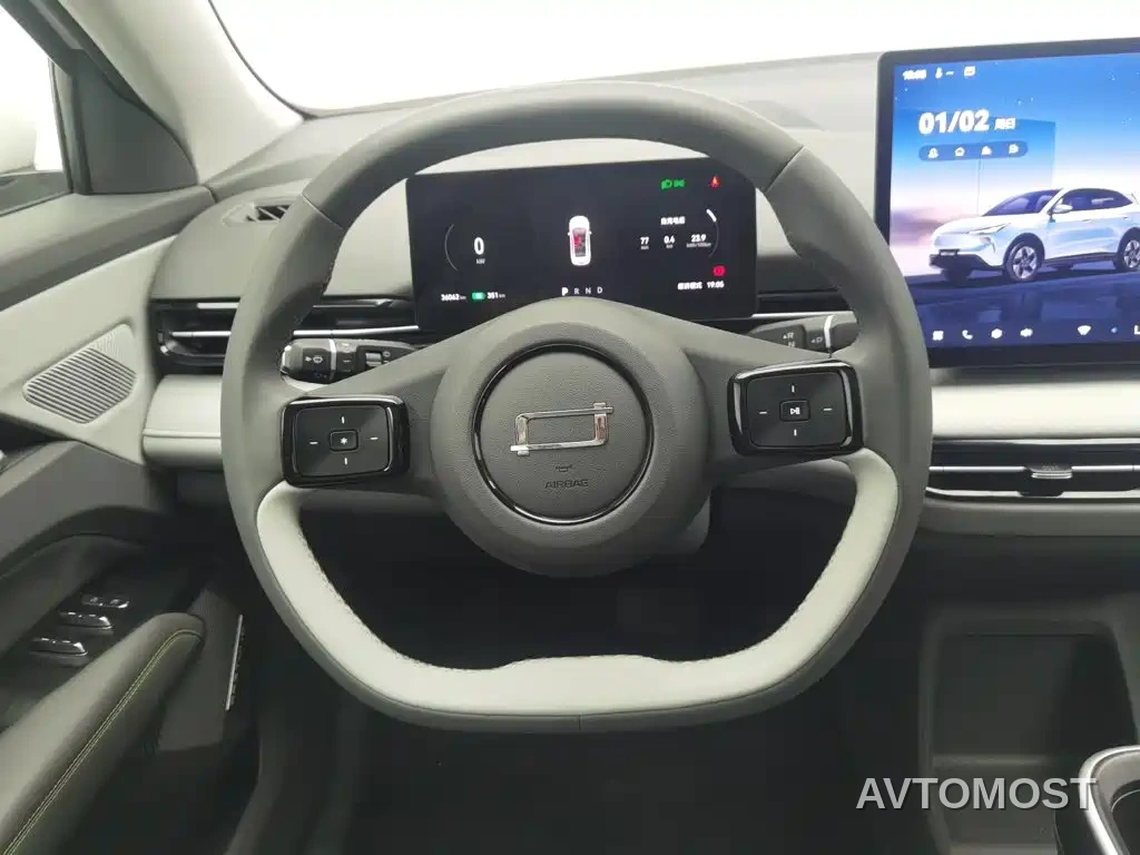 Besturn Yueyi 03 2025 Model 445km Joy Edition — фото 9