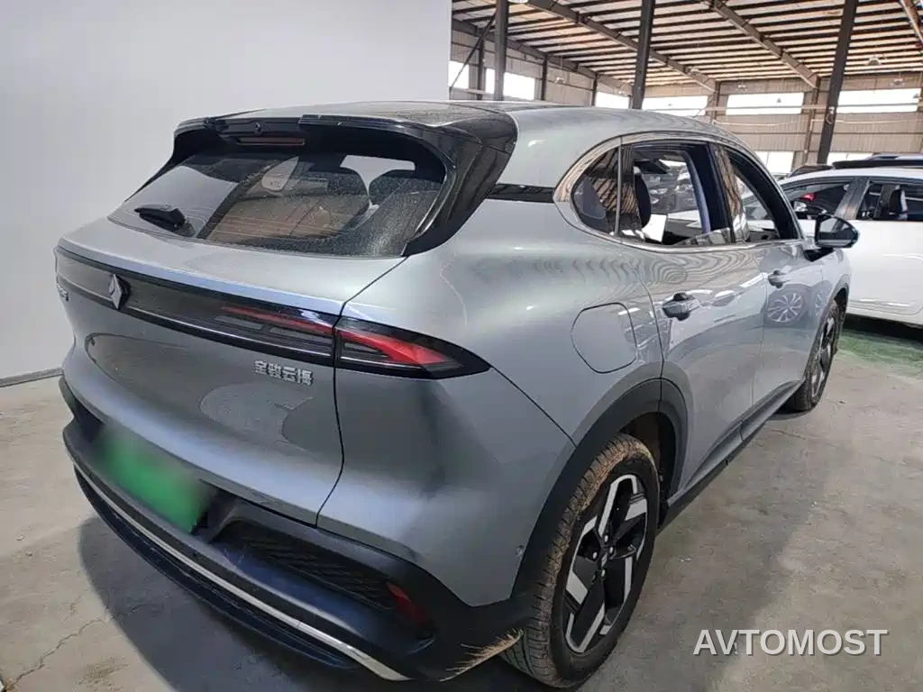Baojun Yunhai 2024 140km Plug-in Hybrid — фото 7
