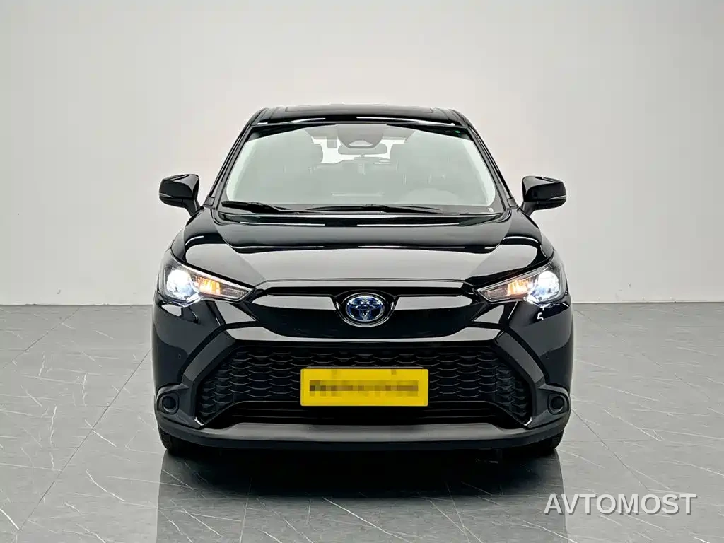 Toyota Frontlander 2023 2.0L Smart Hybrid Dual Engine Leading Edition — фото 2