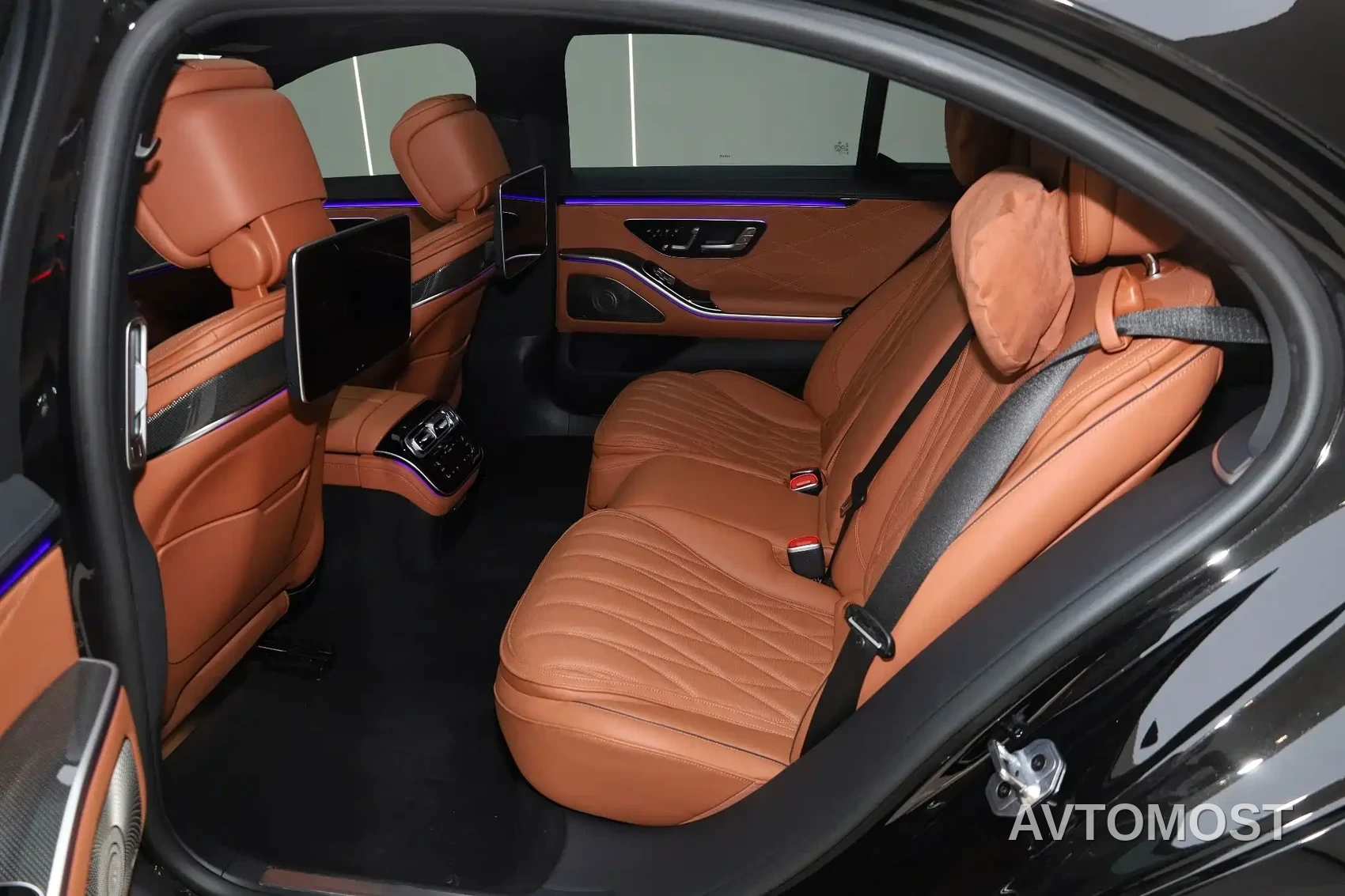 Mercedes-Benz S-Class AMG Hybrid 2024 AMG S 63 L E Performance — фото 13