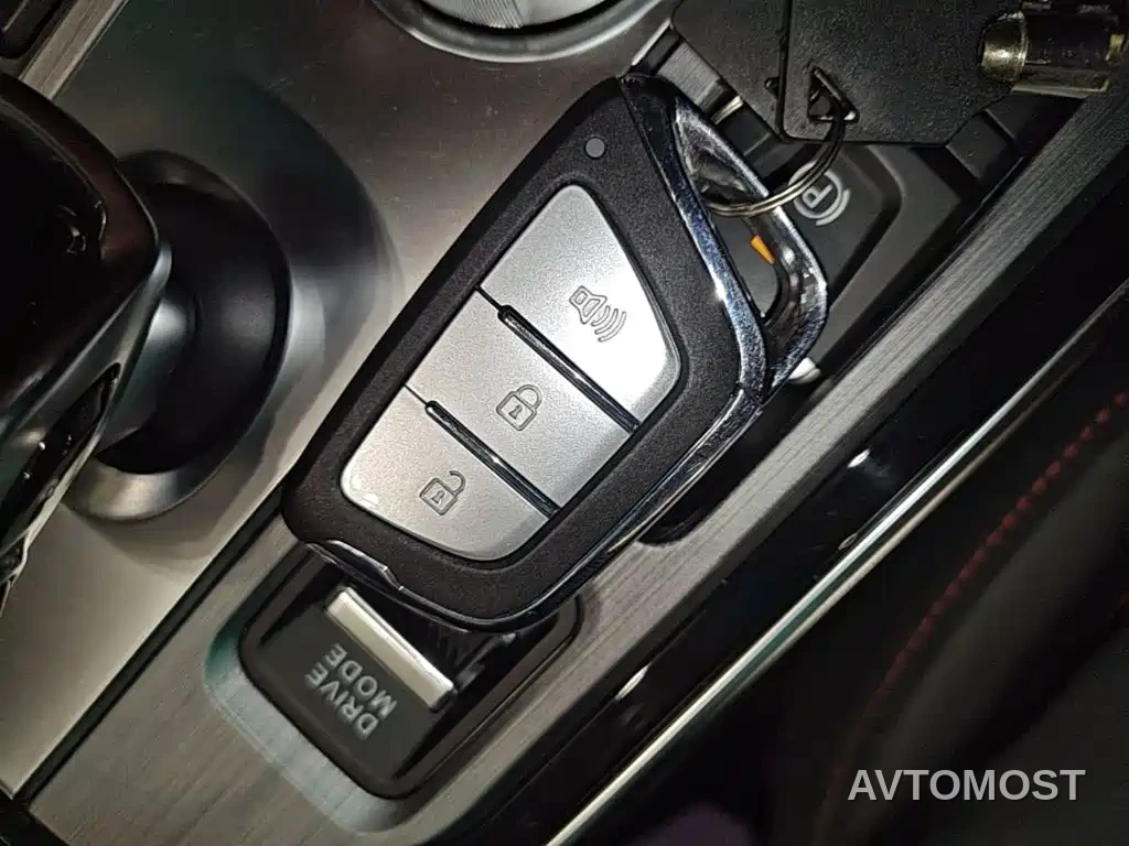 JAC T8 2024 2.0T PRO Automatic Night Hawk Diesel 4WD Obsidian Edition Standard Double Cab — фото 7