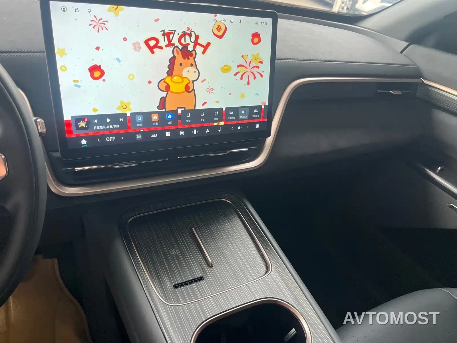 Dongfeng Yipai eπ008 2024 210Max Range Extender 6-Seater — фото 10