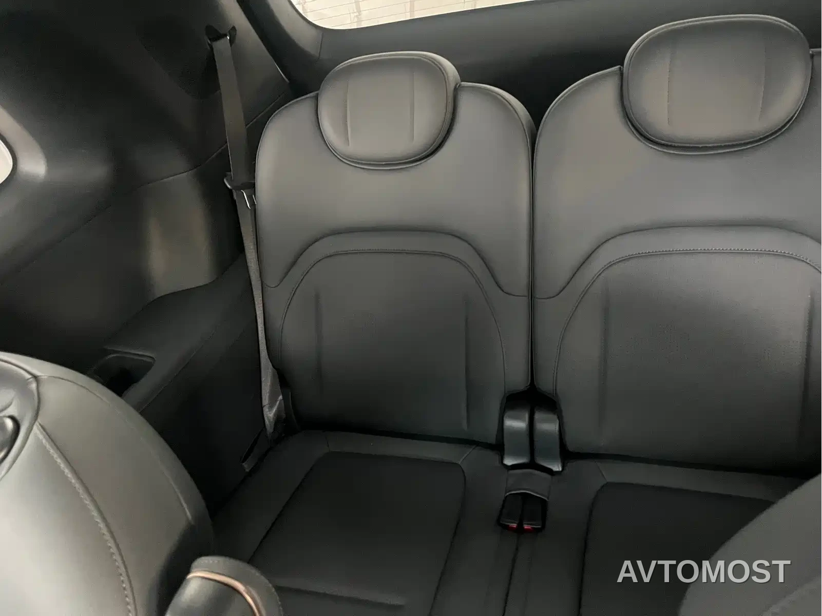 Dongfeng Yipai eπ008 2024 210Max Range Extender 6-Seater — фото 14