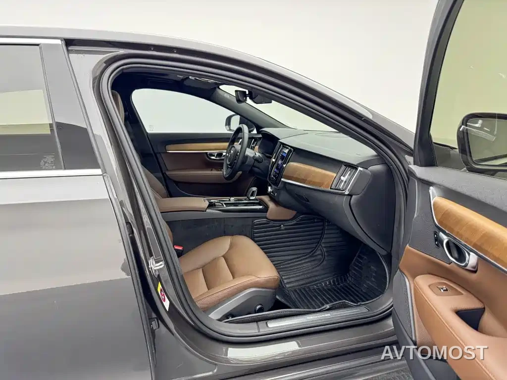 Volvo S90 Plug-in Hybrid 2022 T8 Recharge Plug-in Hybrid Momentum Luxury Edition — фото 13