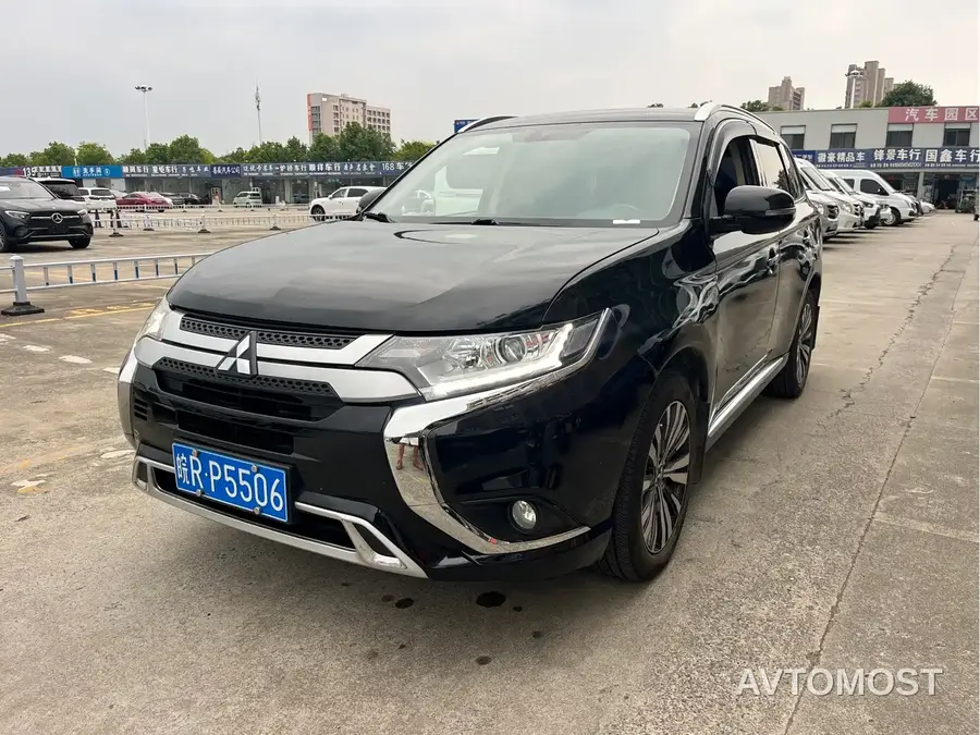 Mitsubishi Outlander 2020 2.0L 2WD Premium 5-seater