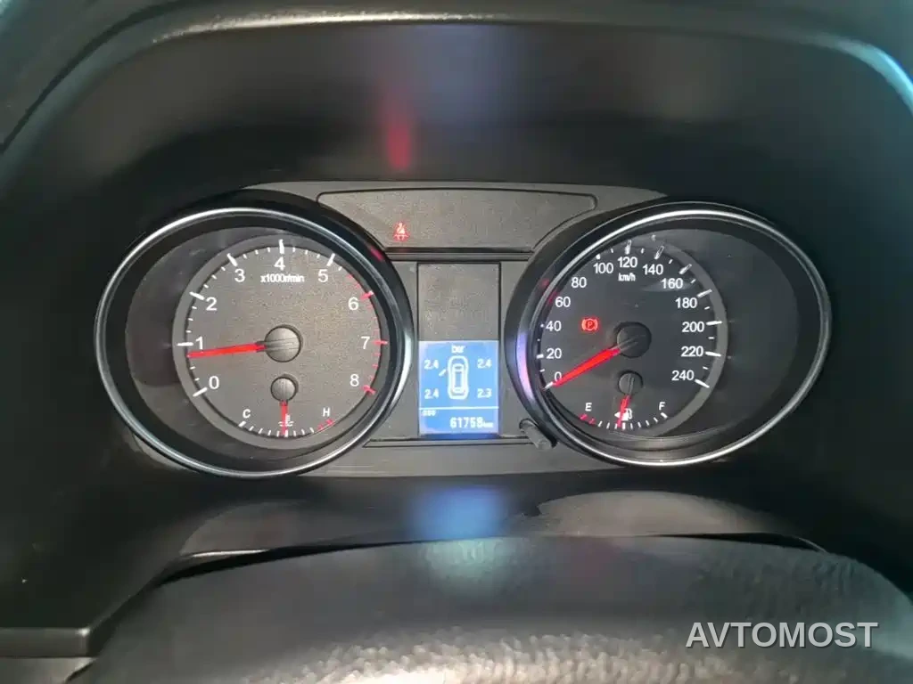 Haval M6 2021 PLUS 1.5T Manual Luxury Smart Connect — фото 11
