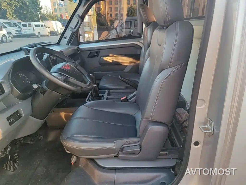 Wuling Longka 2023 2.0L Comfort — фото 16