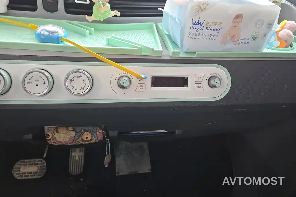Wuling Motors Hongguang MINIEV 2021 Macaron Premium Edition LFP — фото 12