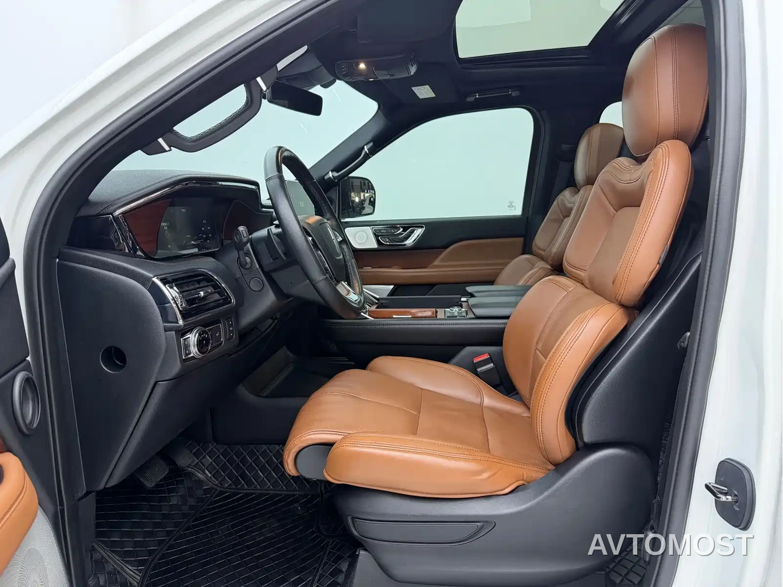 Lincoln Navigator 2020 3.5T Prestige Edition — фото 4