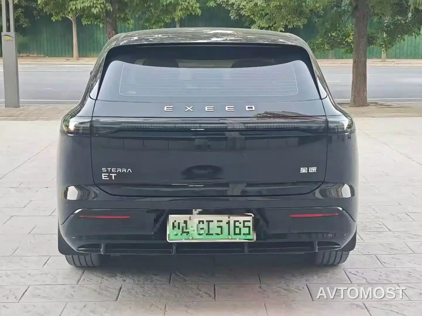 Exeed Exlantix ET 2024 Model Extended Range 200 Pro — фото 8