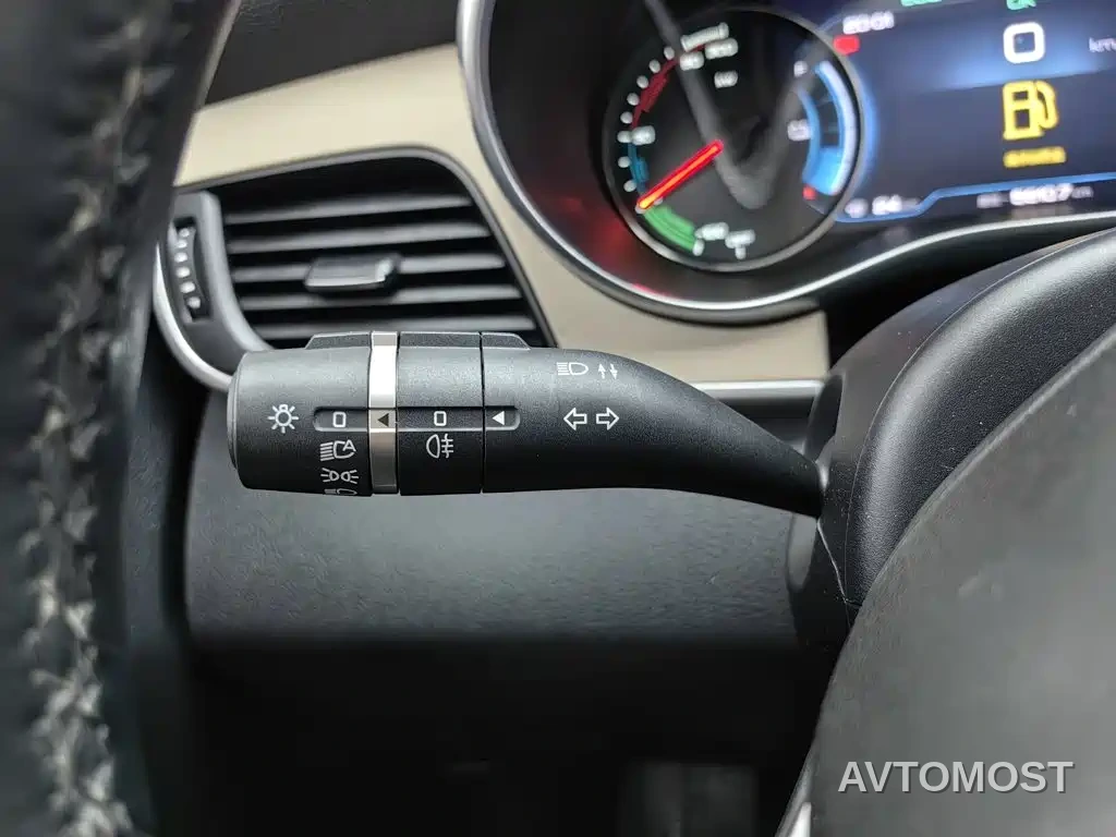 BYD Song MAX New Energy 2022 DM-i 105KM Executive Edition — фото 18