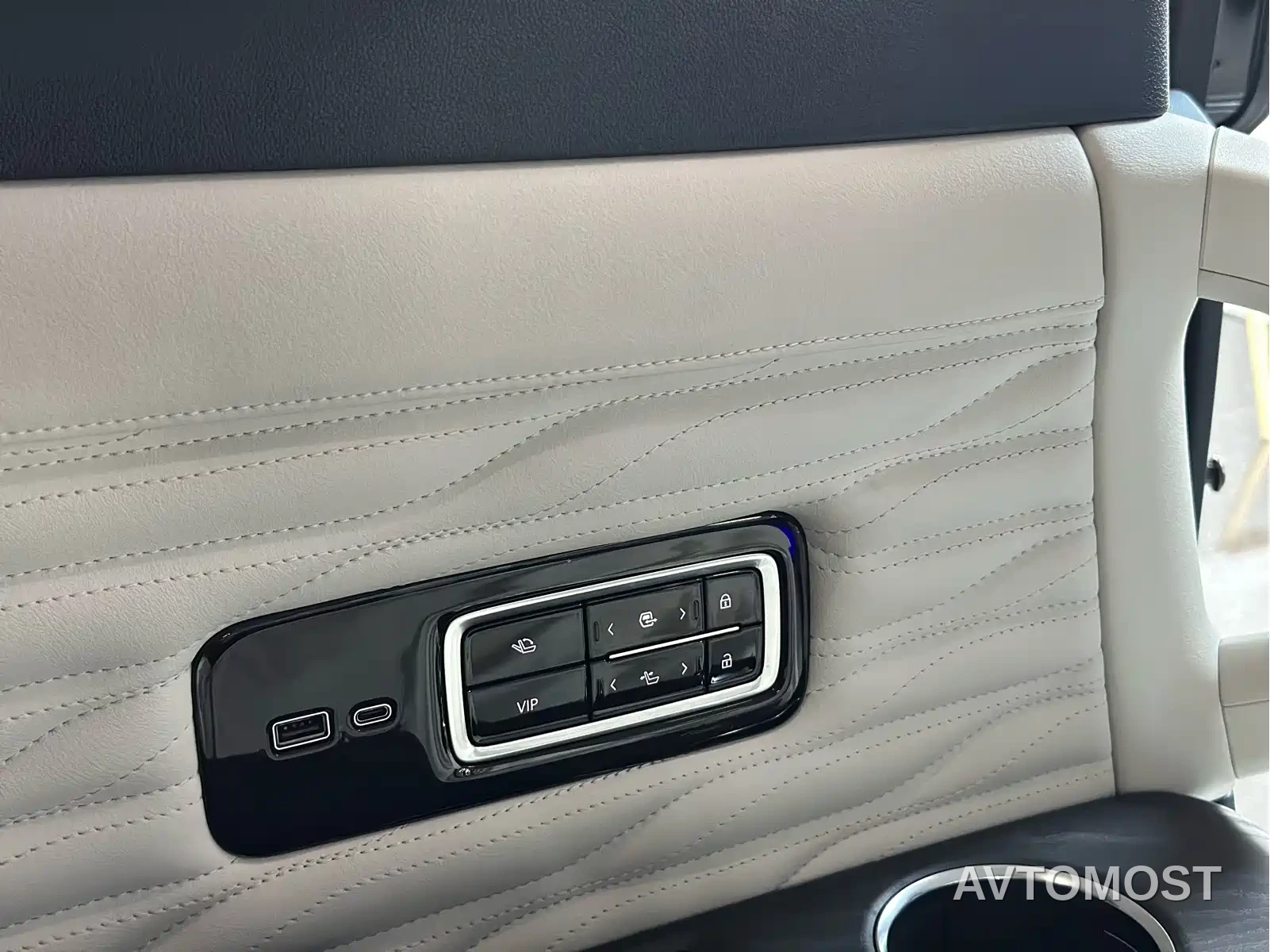 Buick Century 2023 2.0T 4-Seat Private Edition — фото 21