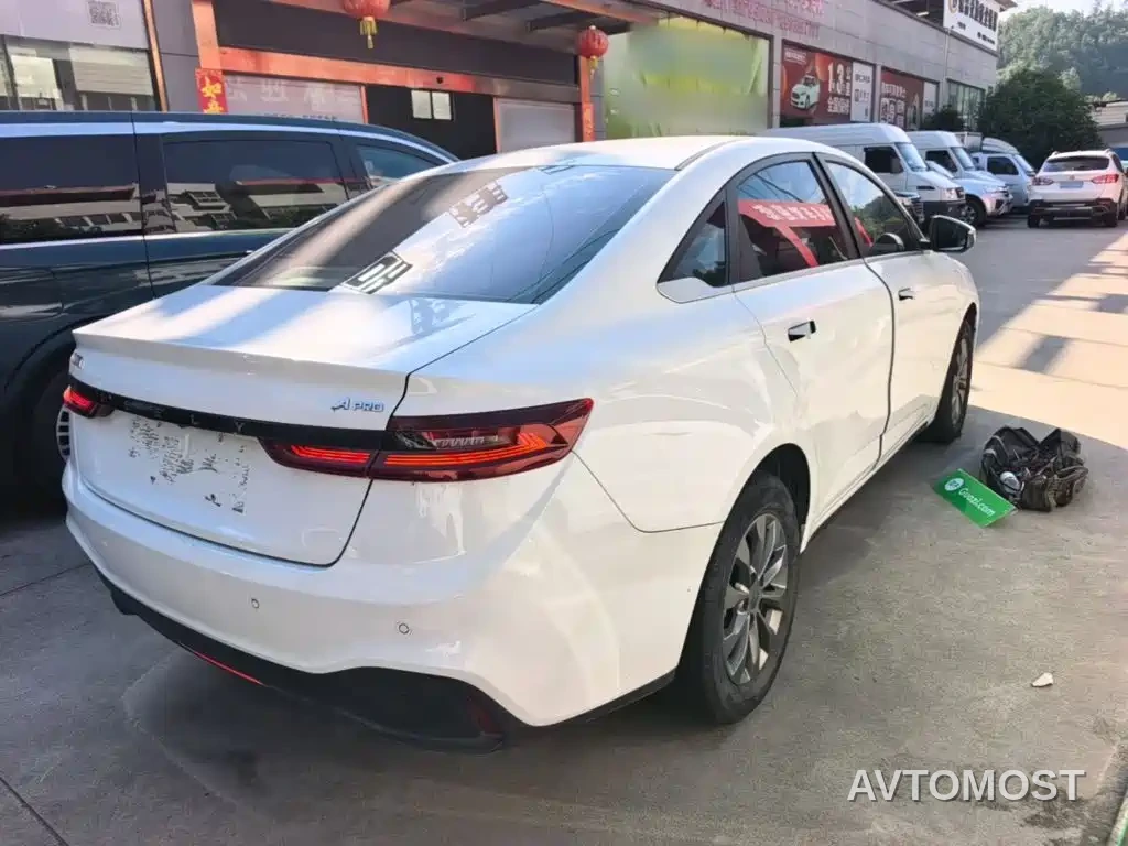 Geely Geometry A 2022 Model Pro 430KM Travel Edition — фото 7
