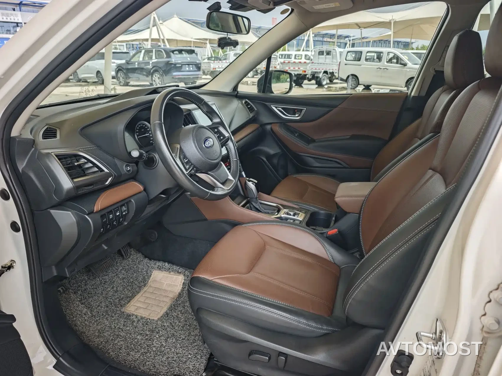 Subaru Forester 2024 2.5i AWD Flagship EyeSight — фото 7